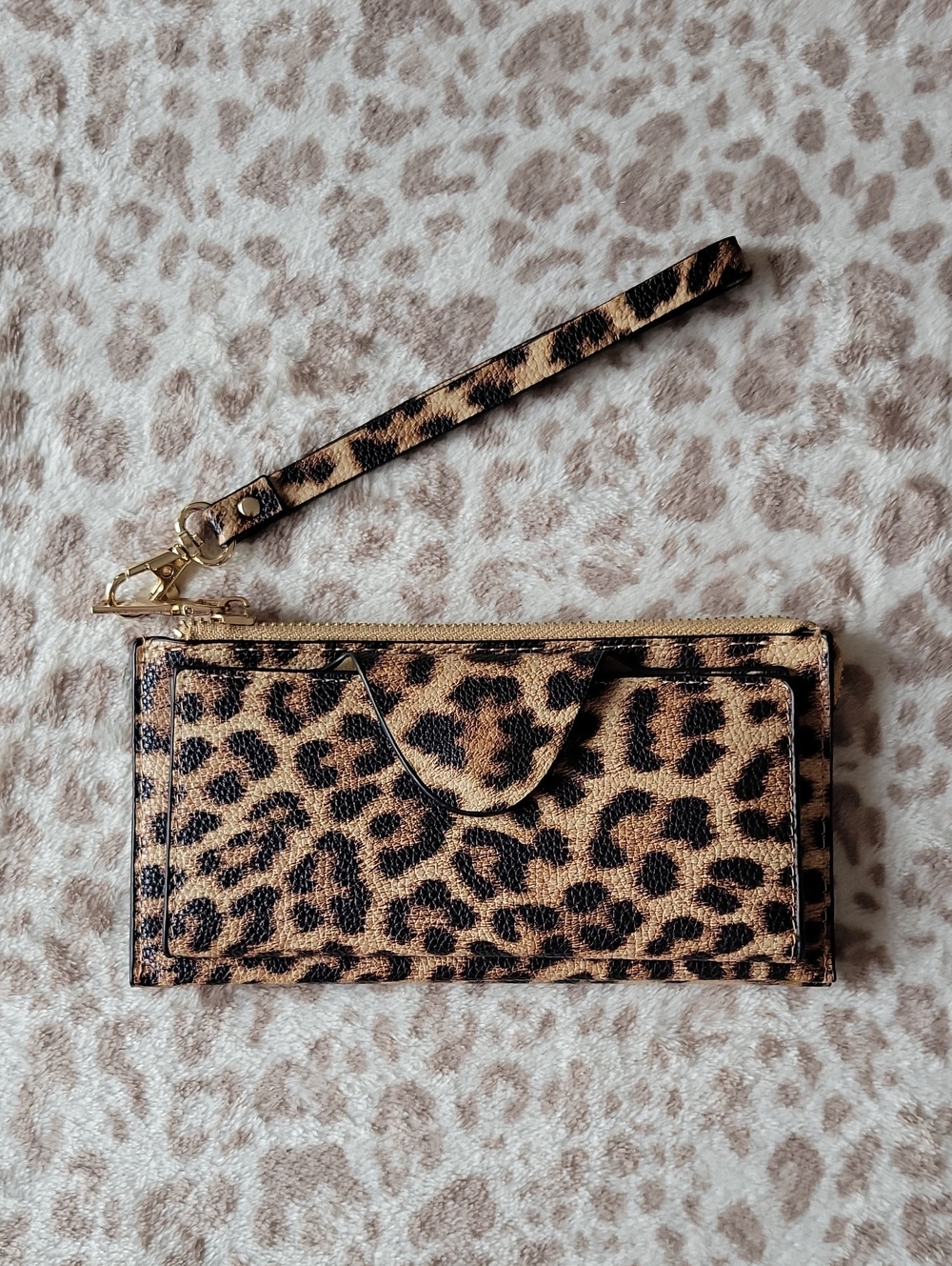 Jen & Co. Leopard Print Wallet